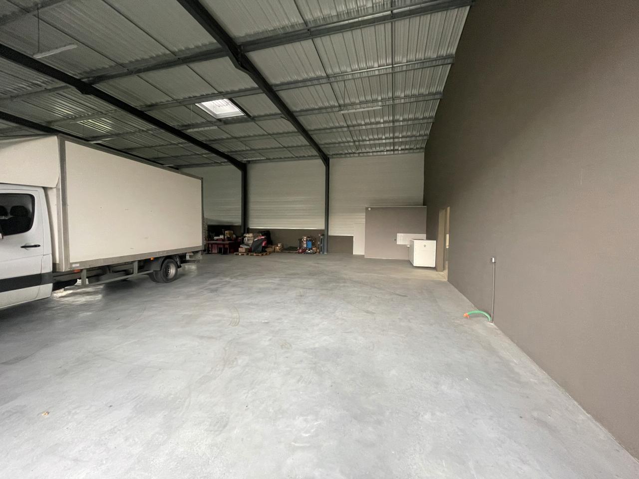 Local d'activité Tresses 450m² Location local d'activité Tresses Gironde OLACT2529246 5